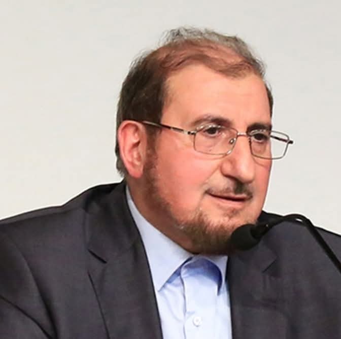 كثيرٌ من الشباب يسأل نفسه: ما هو المشروع الذي سأكرس له سنوات عمري؟